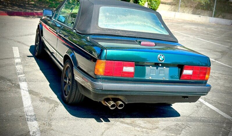 BMW 3-Series 325i full